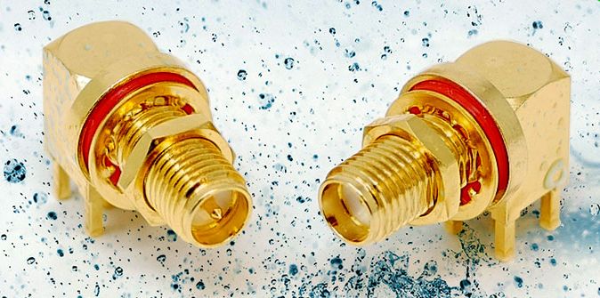 Conectores coaxiales impermeables para PCB