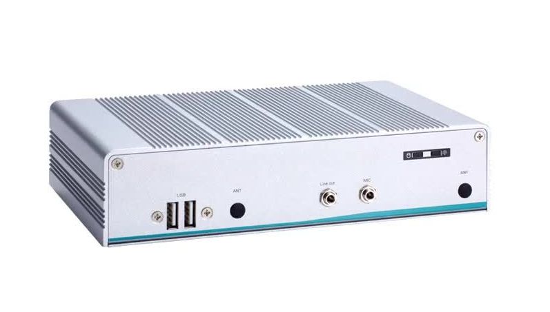 Foto del Ordenador industrial eBOX626-311-FL