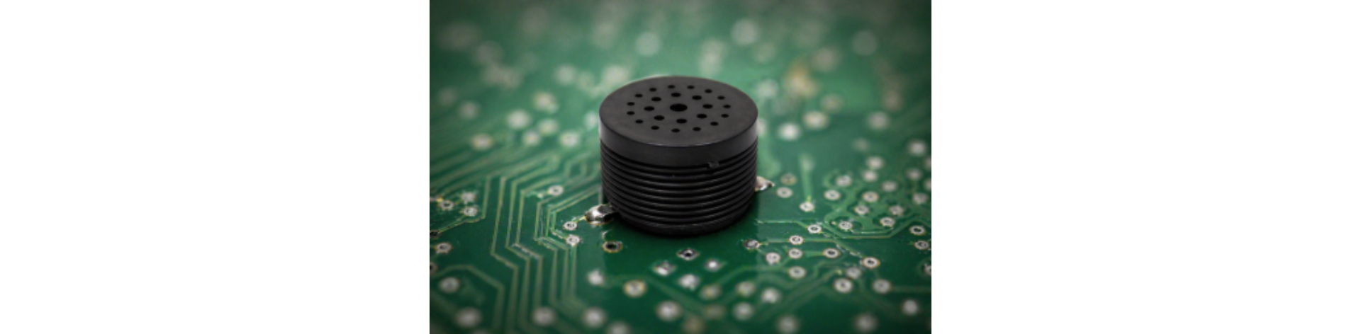 Serie SMD Standard de buzzers piezoeléctricos de Sonitron para montaje en superficie